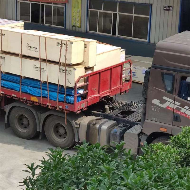 西双版纳至新疆阿勒泰福海县物流专线，一站式服务，让您的货物畅行无忧